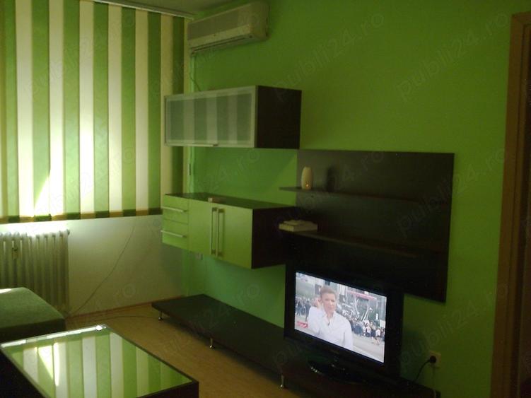 Apartament cu 2 camere decomandat în Cantemir