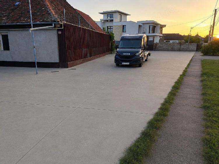 Teren de 610 mp, în Central