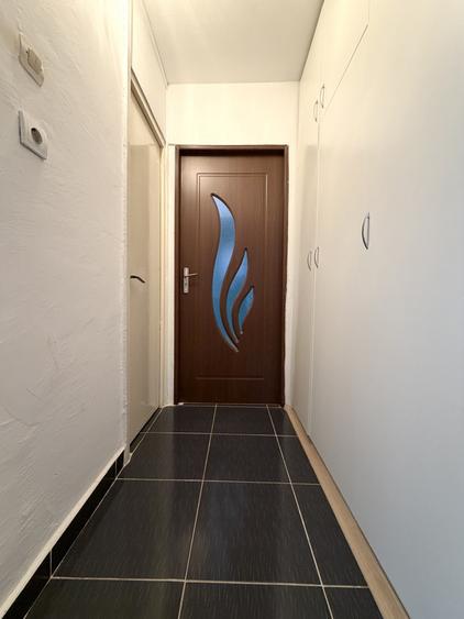 Apartament cu 2 camere semidecomandat, mobilat în Lugojului