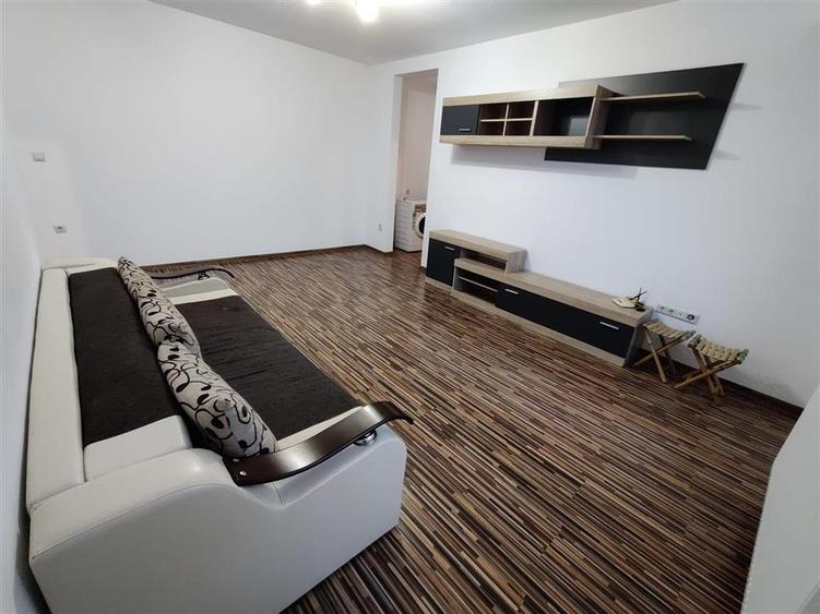 Apartament cu 2 camere semidecomandat în Burdujeni