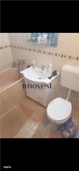 Casă cu 4 camere în Păulești