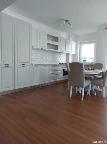 Apartament cu 2 camere decomandat în Iosia