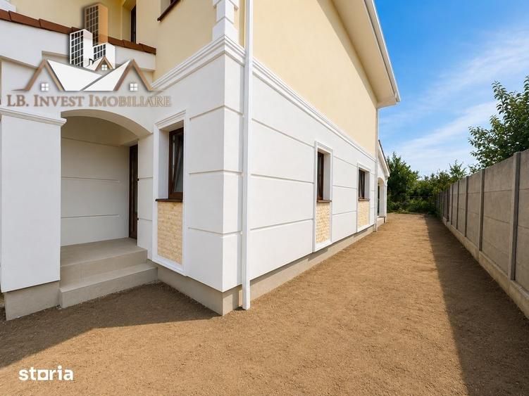 Duplex modern de vanzare in Dumbravi?a -separat prin garaj - 4 camere - 8