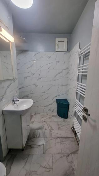 Apartament cu 2 camere nedecomandat în Central