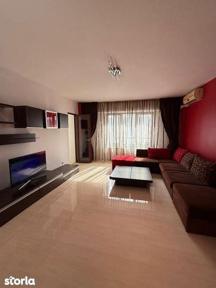 Apartament cu 3 camere, mobilat în Vitan