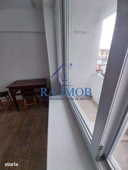 Apartament cu 2 camere semidecomandat în Ultracentral