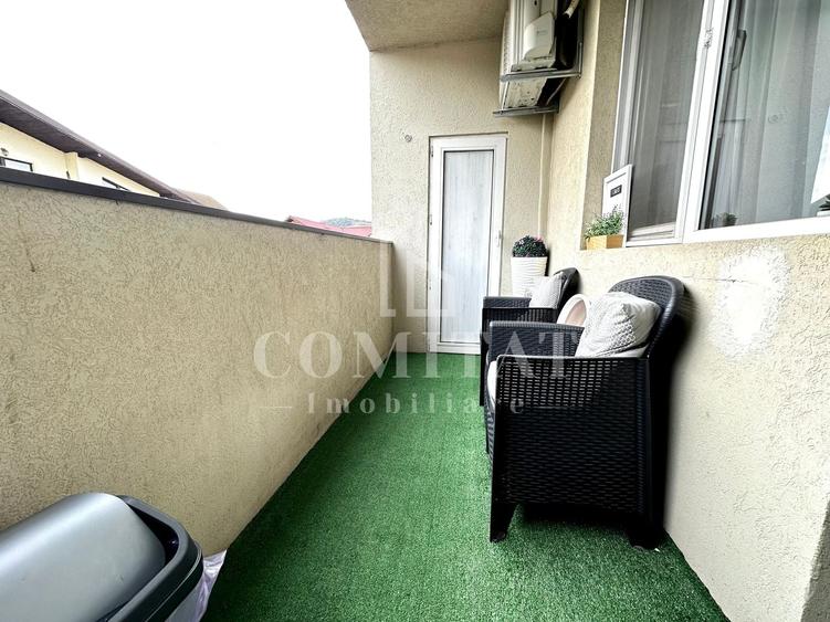 Apartament cu 3 camere semidecomandat, mobilat în Florești