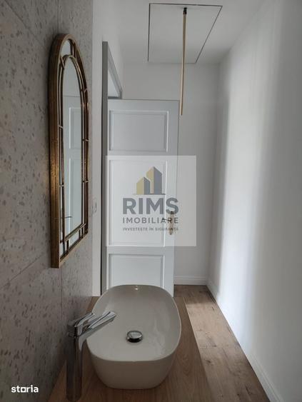 Casă cu 4 camere în Ultracentral