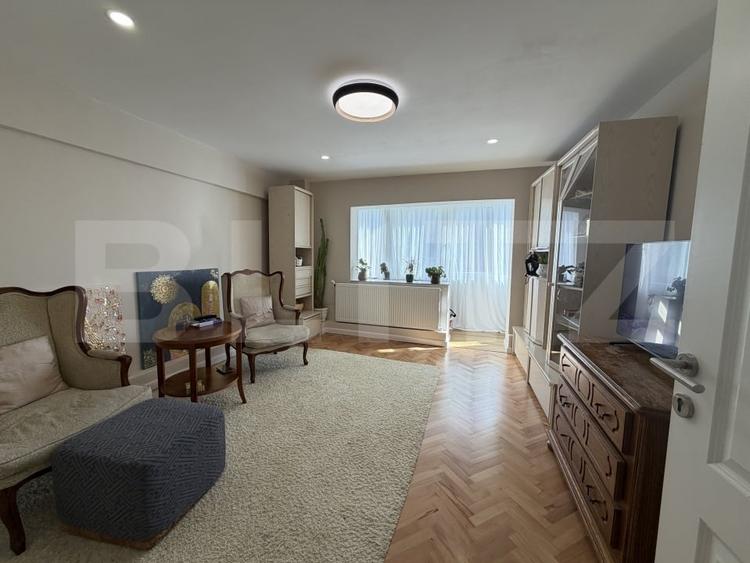 Apartament cu 4 camere, ultracentral - 12