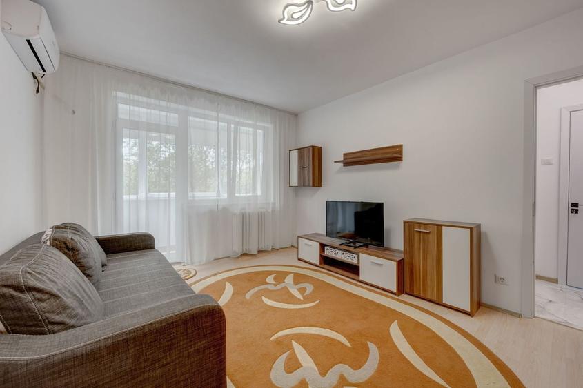 Apartament cu 2 camere semidecomandat, mobilat în Baba Novac