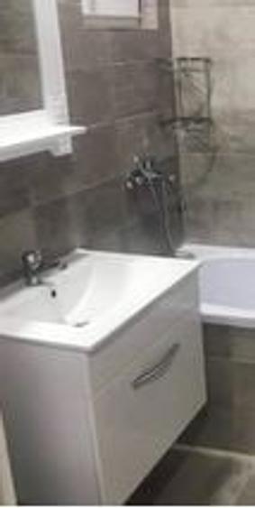 Apartament cu 2 camere semidecomandat în Iancului