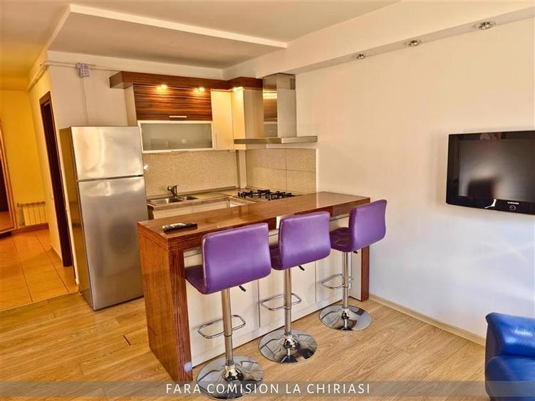 Apartament cu 2 camere decomandat în 1 Mai