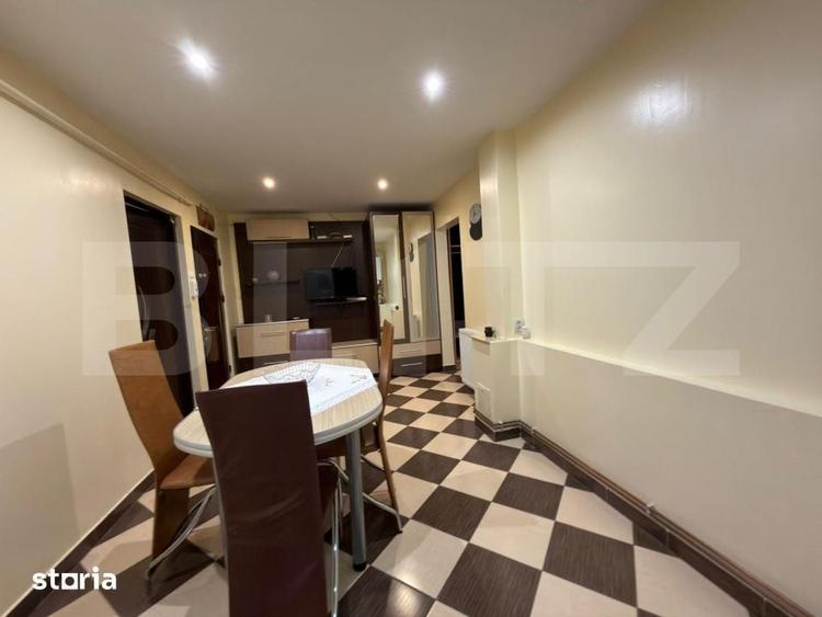 Apartament cu 3 camere decomandat în Craiovița Nouă