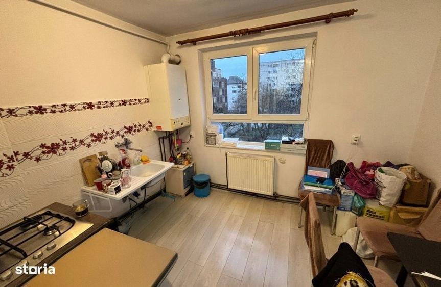 Apartament cu 2 camere semidecomandat în Central