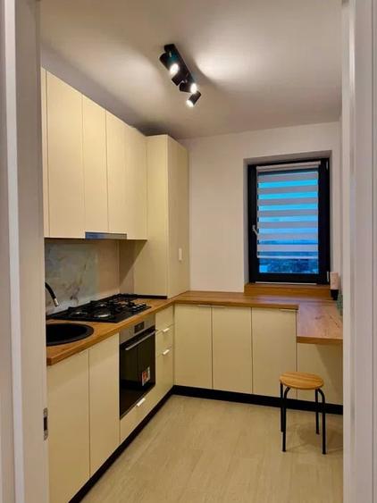 Apartament cu 2 camere decomandat în Theodor Pallady