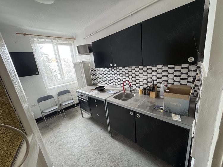 Apartament cu 2 camere semidecomandat în Central