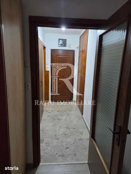 Apartament cu 2 camere semidecomandat în Rogerius