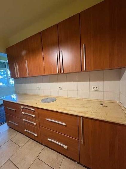 Apartament cu 3 camere decomandat în Malul Mureșului