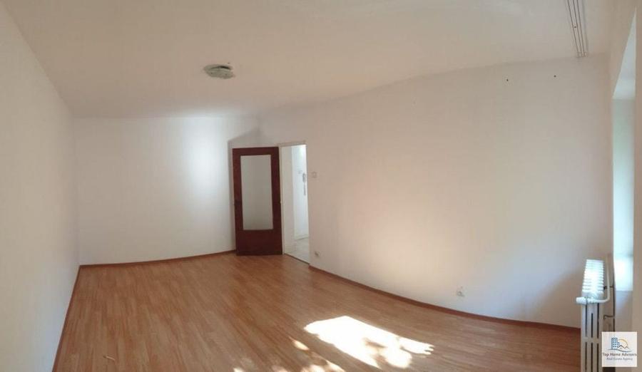 Apartament cu 2 camere decomandat în Crângași