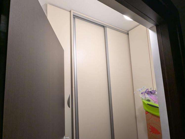 Apartament cu 2 camere decomandat, mobilat în Bucium