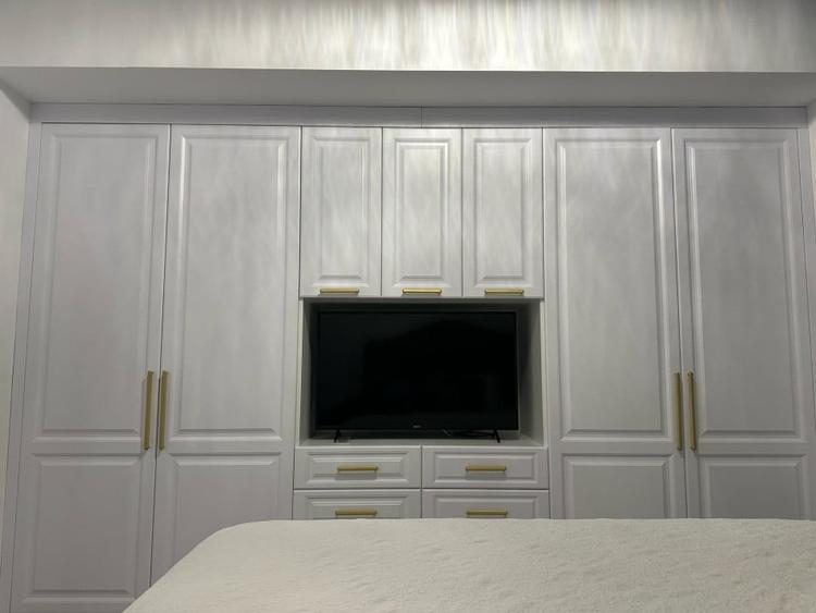 Apartament cu 2 camere decomandat, mobilat în Universitate