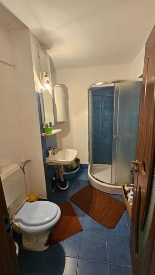 Apartament cu 2 camere decomandat în Băilești