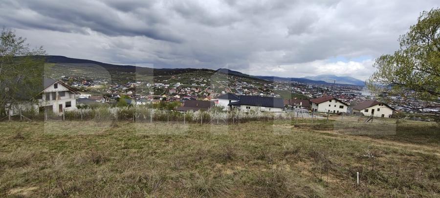 Teren Construcții intravilan de 715 mp, în Centura