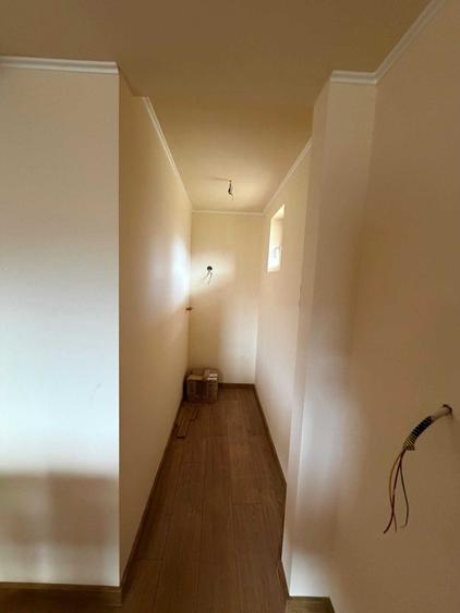 Casă cu 3 camere în Central