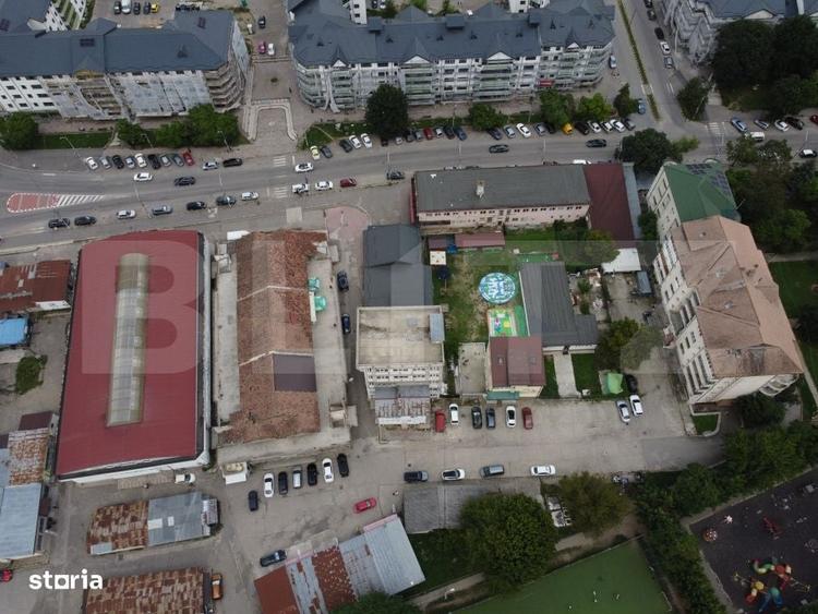 Spațiu comercial, de 1,080 mp, în Ultracentral