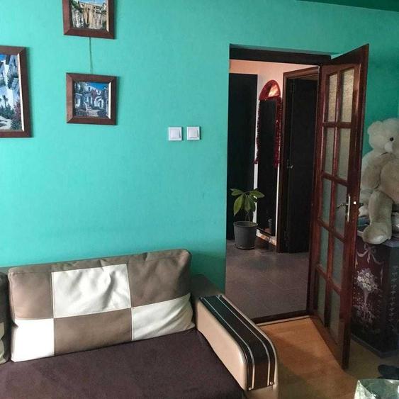 Apartament de 3 camere, confort 1 sporit, avand suprafata utila de 83 mp. Acesta se afla intr-un bloc reabilitat termic. - 2