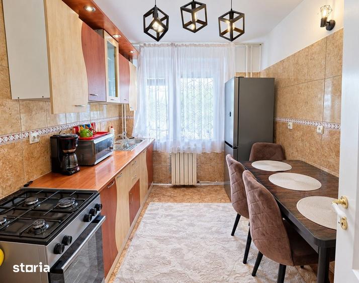 Apartament cu 2 camere semidecomandat în Calea București