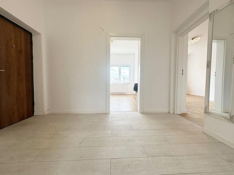 2 camere decomandate, orientare Sud, langa Hilton, Central - 17