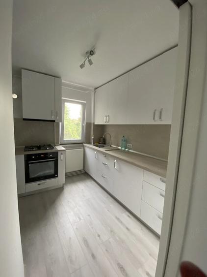 Apartament cu 2 camere semidecomandat în Astra