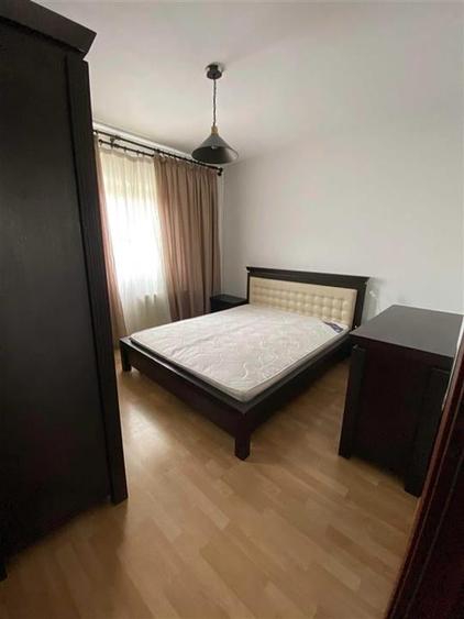 Apartament cu 3 camere decomandat, mobilat în 13 Septembrie