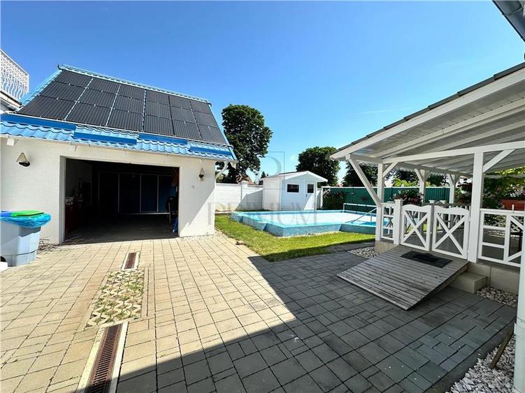 Casă individuală cu 4 camere cu Piscina în Girocului