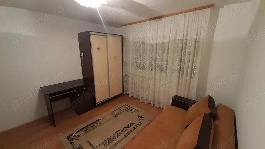 Apartament cu 2 camere decomandat în Ampoi 3
