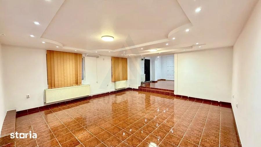 Spațiu comercial, de 80 mp, în Ștrand