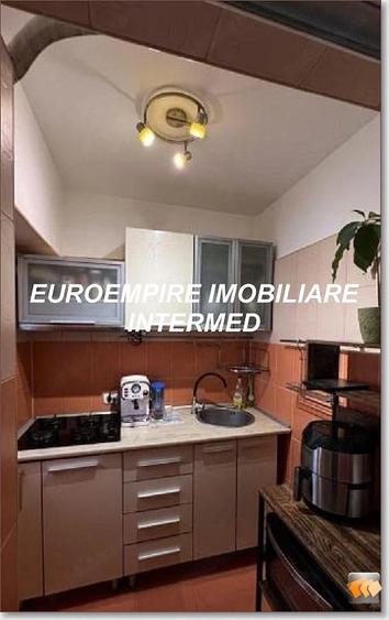 Garsonieră semidecomandată în CET