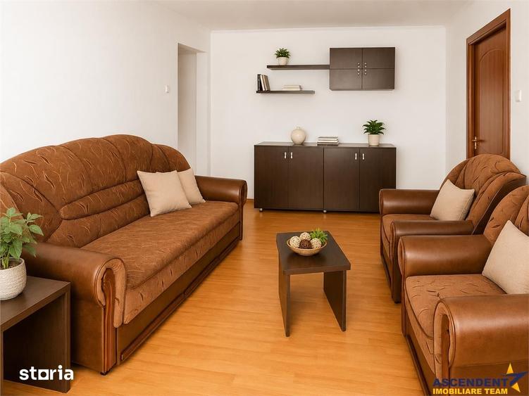 Apartament cu 3 camere semidecomandat în IAR