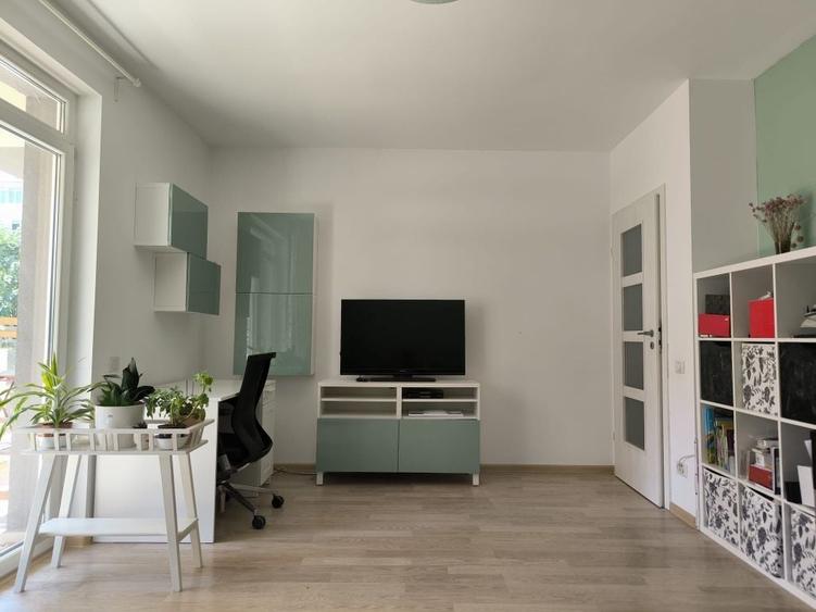 Apartament cu 2 camere decomandat în Runcu