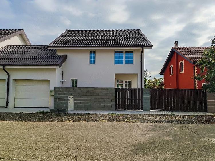 Casă cu Teren 325 Mp în Șag
