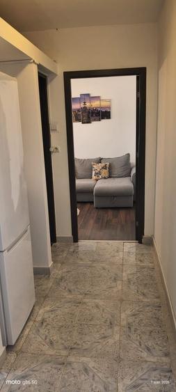 Inchiriez apartament 3 camere - 7