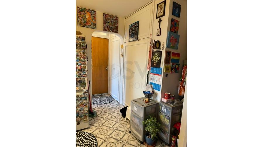 Apartament cu 2 camere decomandat în Băneasa