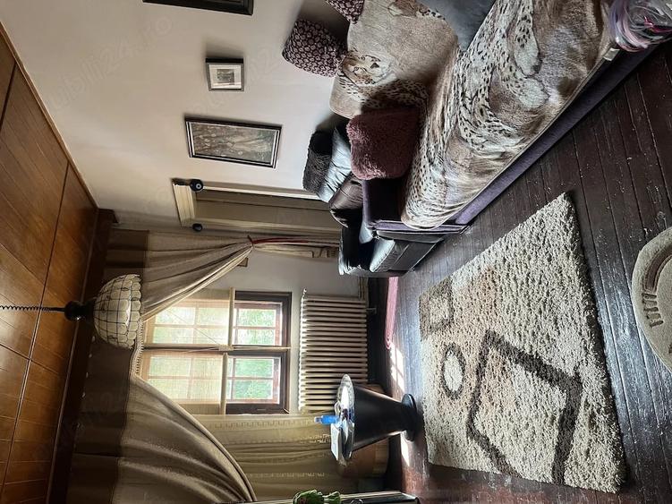 Casă cu Teren 270 Mp în Central