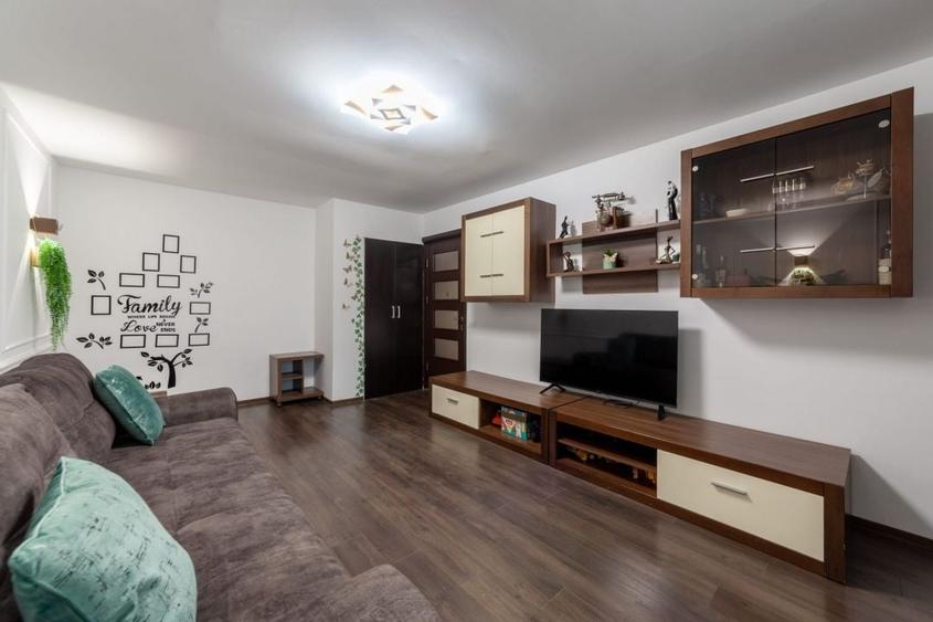 Apartament cu 2 camere decomandat, mobilat în Tudor Vladimirescu
