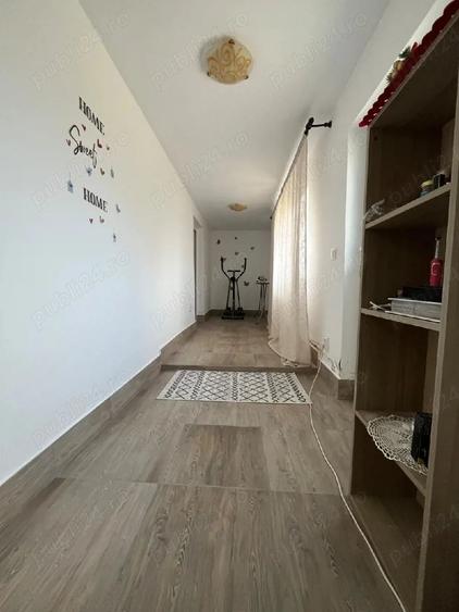 Casa 3 camere parter + teren 4521 mp renovata Romanesti - 2