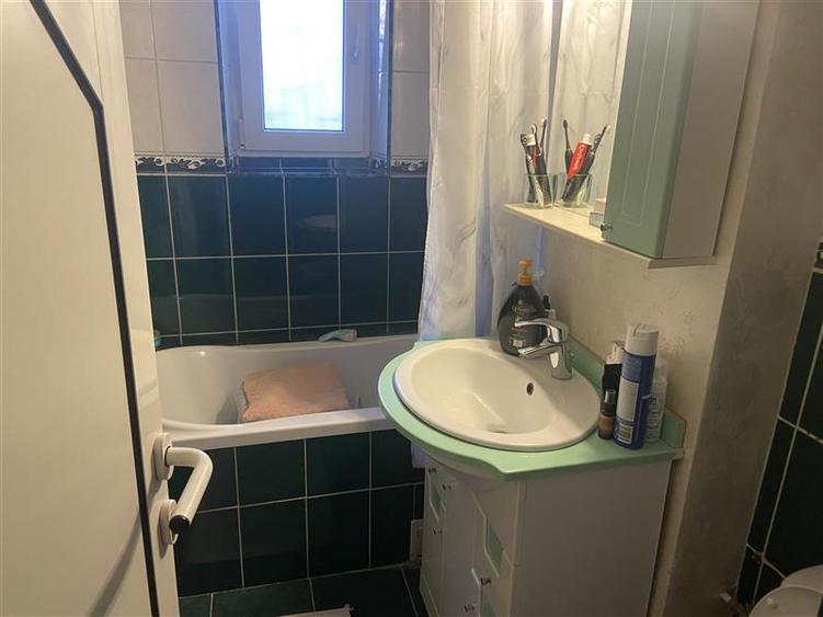 Apartament cu 2 camere nedecomandat, mobilat în Gară