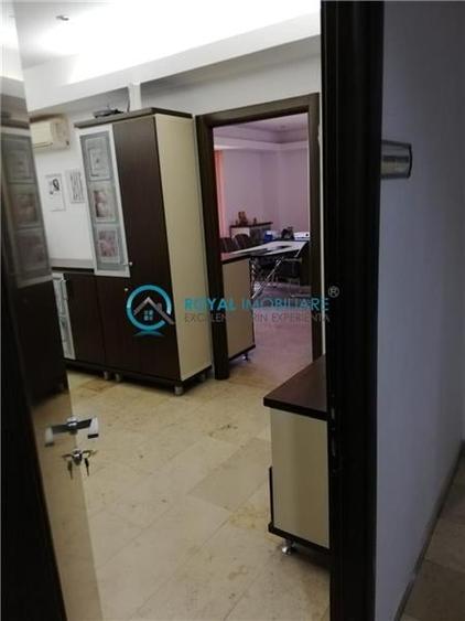 Spațiu comercial, de 645 mp, în Gheorghe Doja