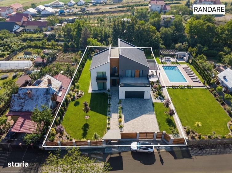 Casă cu 4 camere în Fântânele