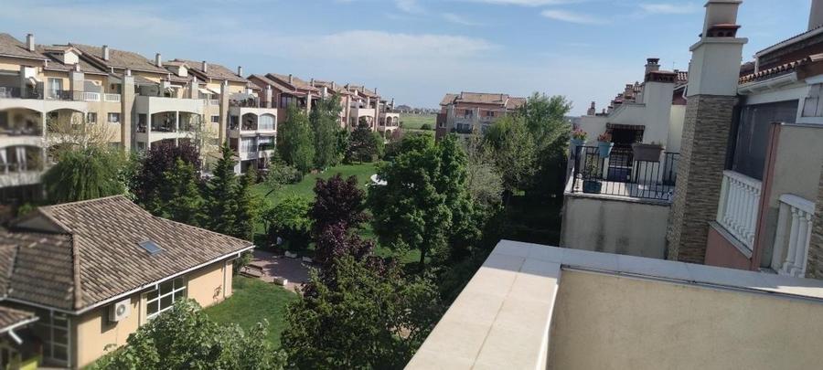 Apartament cu 3 camere decomandat, mobilat în Pipera — fotografia 2